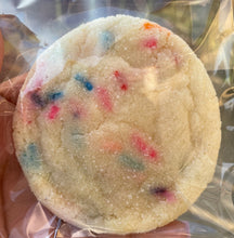 Load image into Gallery viewer, Astonishing Cookies